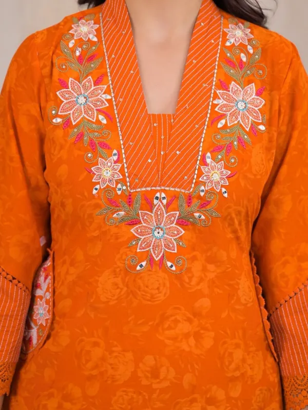 Orange_Women_Pure_Cotton_Floral_Printed_&_Embroidered_Kurta_Set_with_Dupatta
