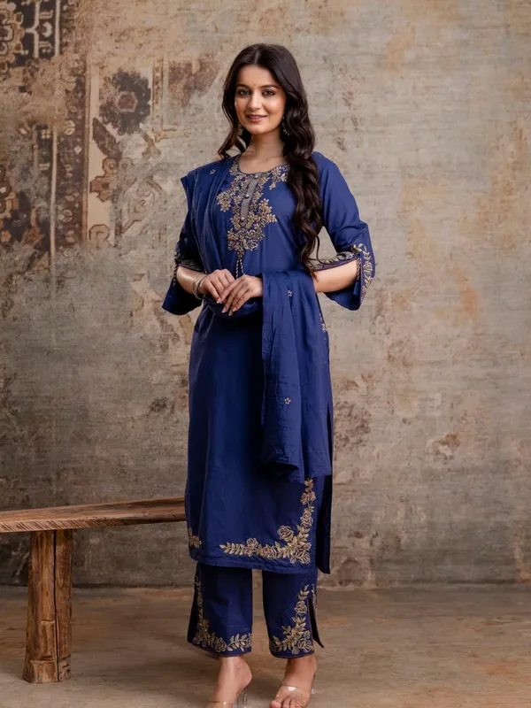 Navy_Blue_Women_Pure_Cotton_Embroidered_Kurta_Set_with_Dupatta