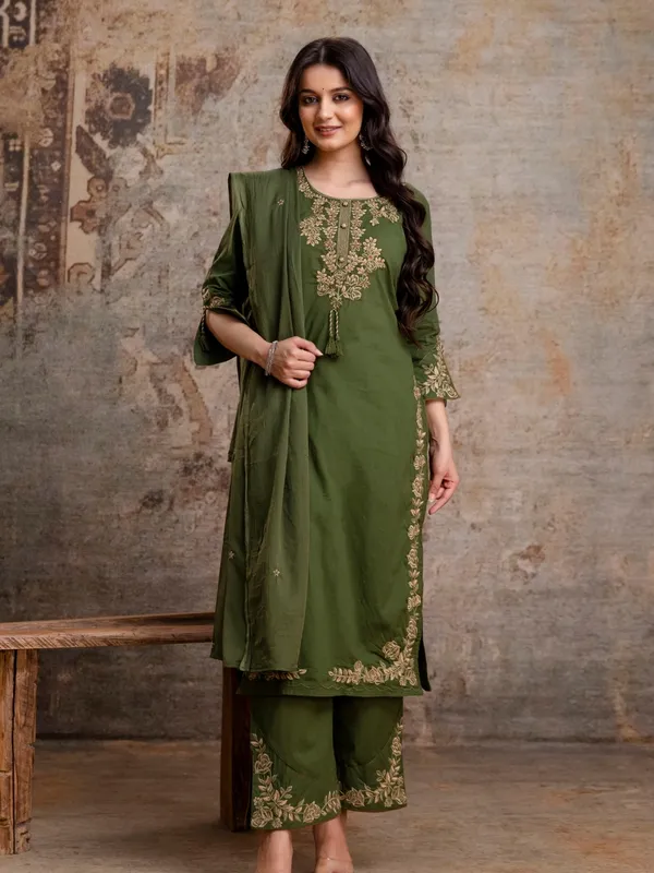 Moss_Green_Women_Pure_Cotton_Embroidered_Kurta_Set_with_Dupatta