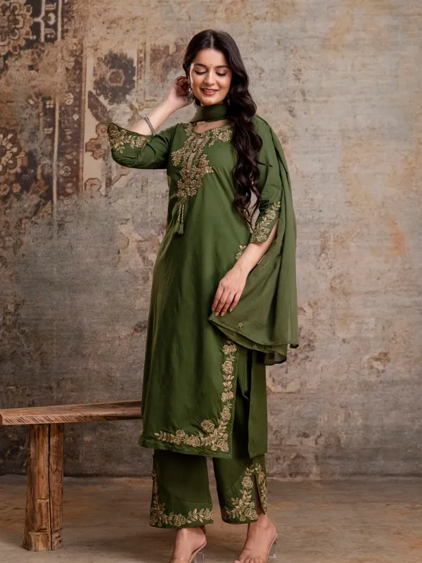 Moss_Green_Women_Pure_Cotton_Embroidered_Kurta_Set_with_Dupatta