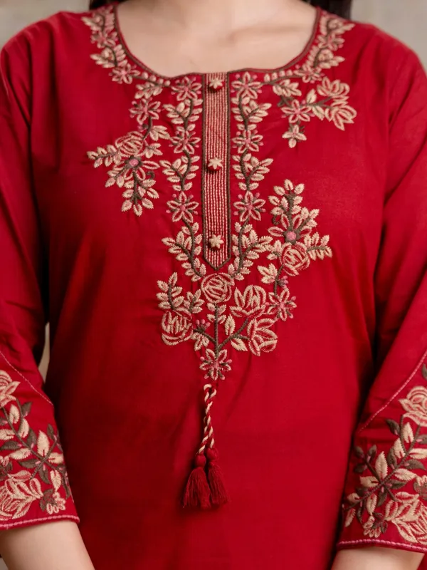 Ruby_Red_Women_Pure_Cotton_Embroidered_Kurta_Set_with_Dupatta