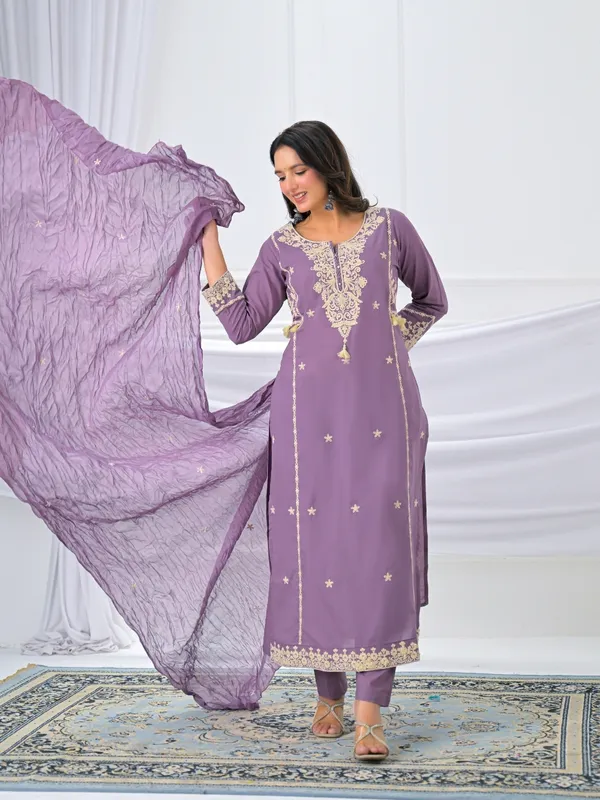 Lavender_Women_Pure_Cotton_Embroidered_Kurta_Set_with_Dupatta