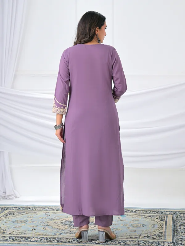 Lavender_Women_Pure_Cotton_Embroidered_Kurta_Set_with_Dupatta