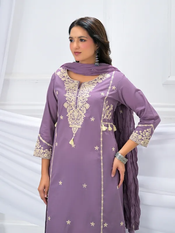 Lavender_Women_Pure_Cotton_Embroidered_Kurta_Set_with_Dupatta