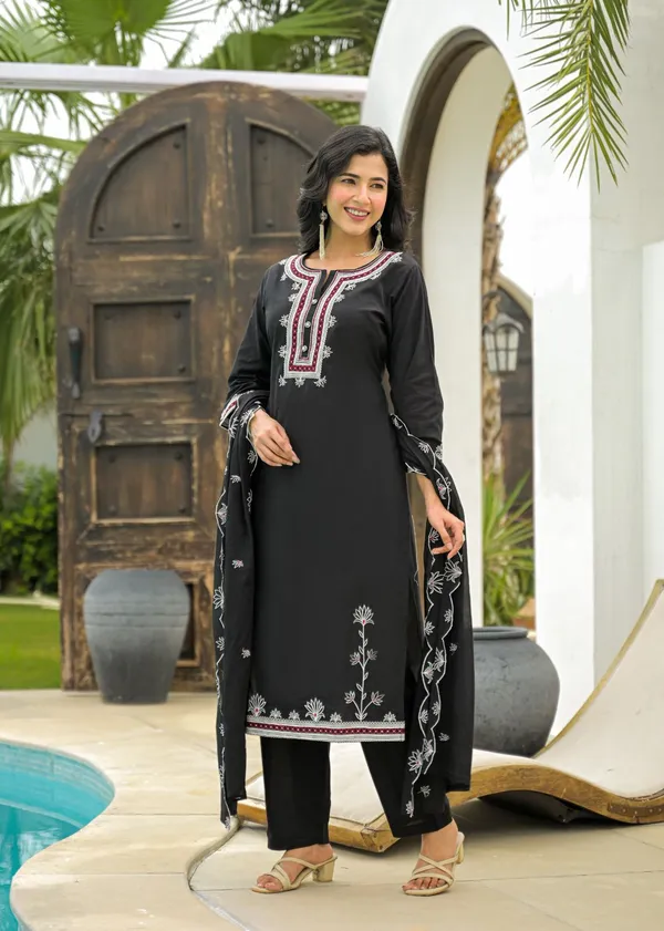 Black_Cotton_Embroidered_Suit_Set_With_Contrast_Detailing_–_Elegant_Daily_&_Festive_Wear