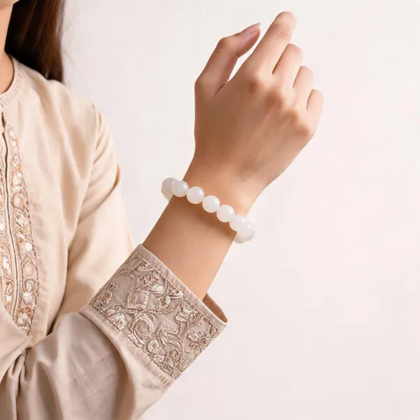 White_Jade_Beaded_Bracelet