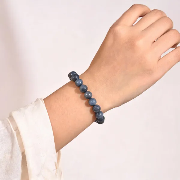 Rudra_Crystals_Dyed_Blue_Agate_Bead_Bracelet