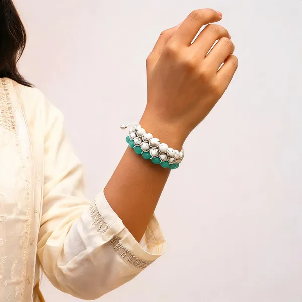 Teal_And_White_Beaded_Adjustable_Bracelet_For_Women