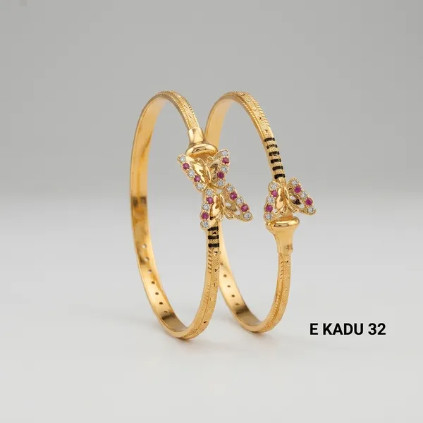 18kt_Gold_Plated_Butterfly_Charm_Bangle_Bracelet_For_Women_|_Anti_Tarnish