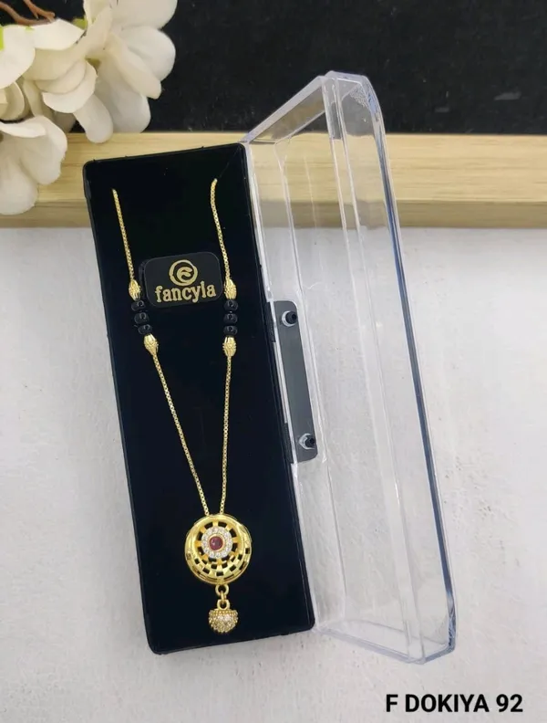 18kt_Gold_Plated_Black_Bead_Red_Centre_Pendant_Necklace_For_Women_|_Anti_Tarnish