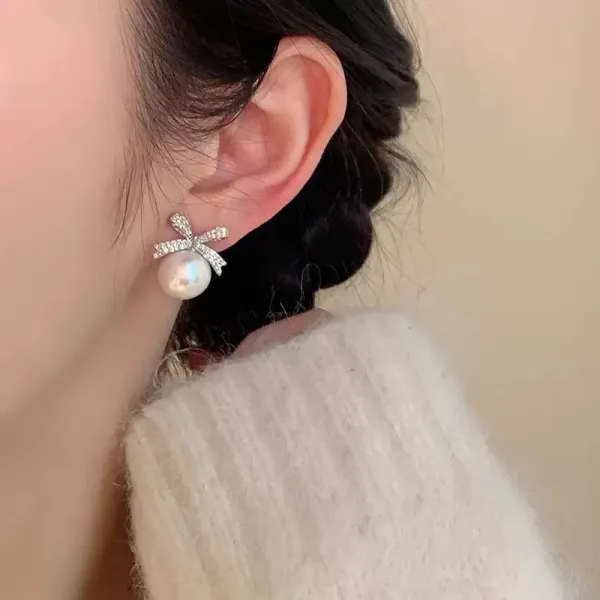 Elegant_pearl-and-bow_Korean_Earing__With_Moti_For_Women_With_Anti_Tarnish