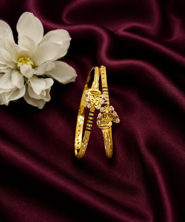 18kt_Gold_Plated_Butterfly_Charm_Bangle_Bracelet_For_Women_|_Anti_Tarnish