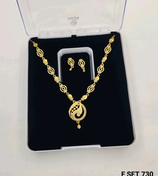 18kt_Gold_Plated_Traditional_Necklace_Set_For_Women_|_Anti_Tarnish