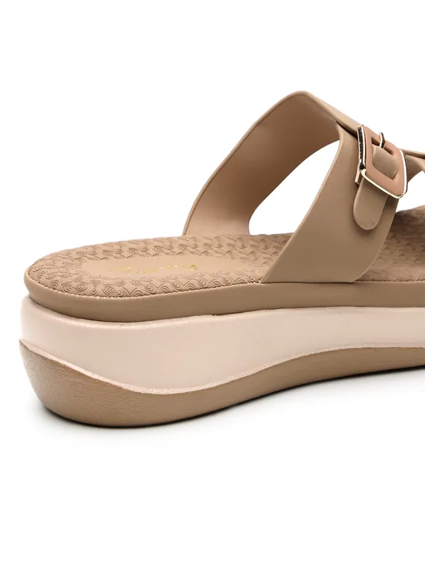 The_Ultimate_Dual-Strap_Wedge