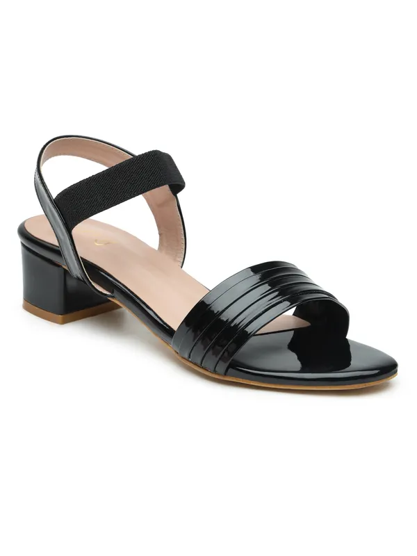 The_Textured_Multi-Strap_Block_Heels