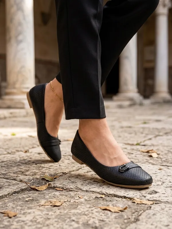 The_Laser-Cut_Classic_Ballet_Flat