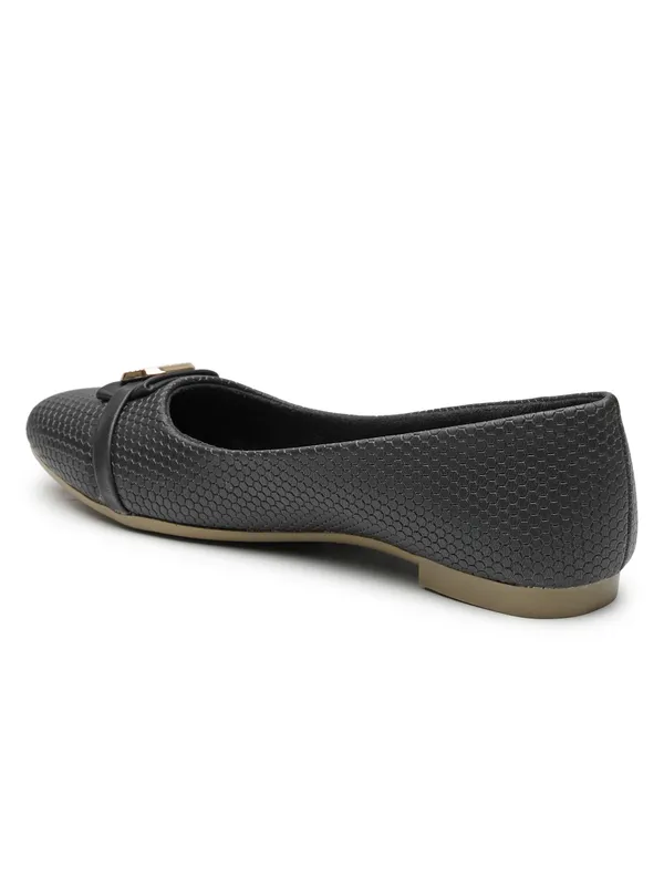 The_Textured_Buckle_Ballet_Flat