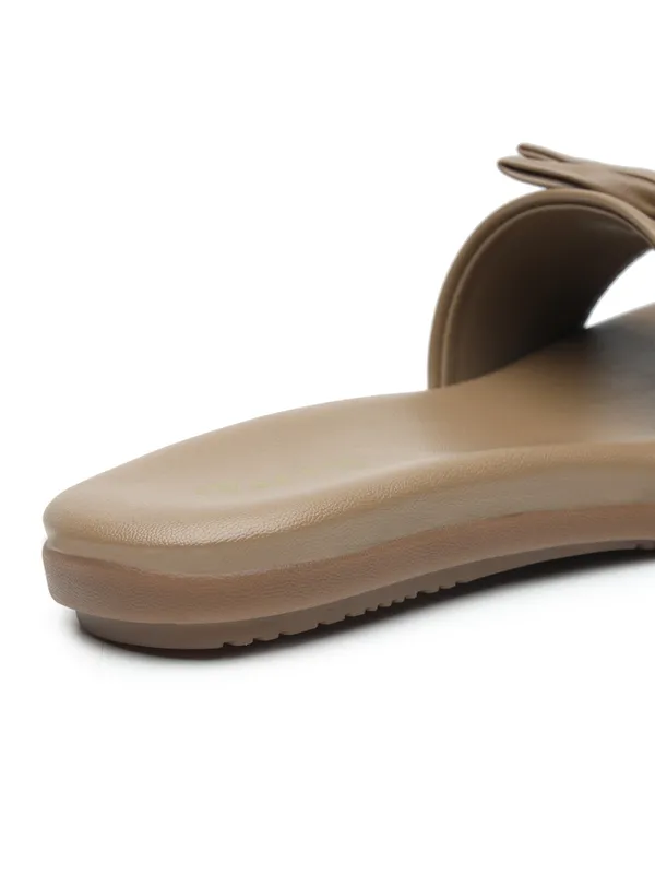 The_Bow_Slide_Sandal