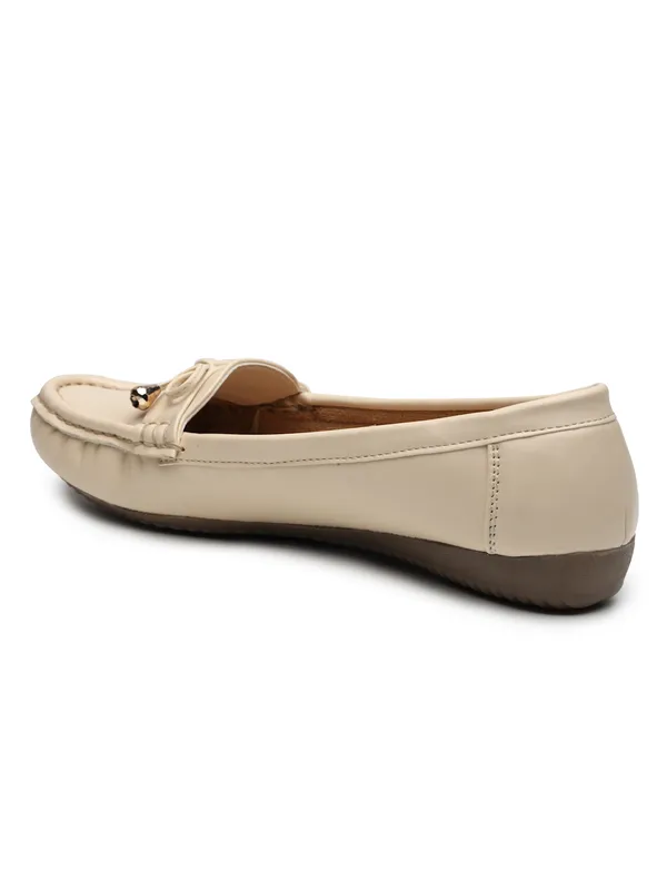 The_Bow-Accent_Casual_Loafer