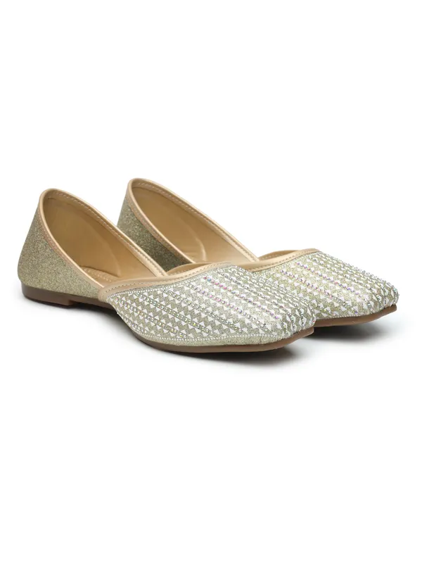 The_Geometric_Embellished_Glitter_Jutti