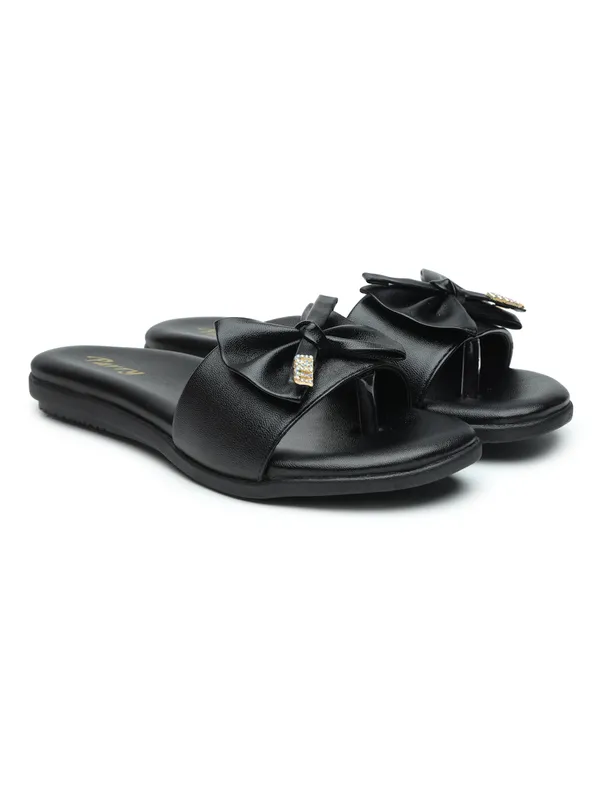 The_Bow_Slide_Sandal