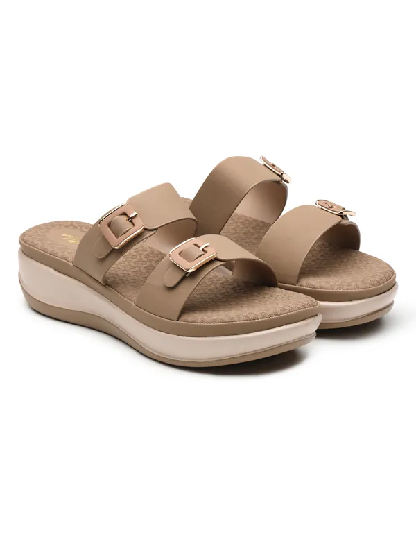 The_Ultimate_Dual-Strap_Wedge