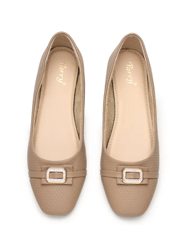 The_Textured_Buckle_Ballet_Flat