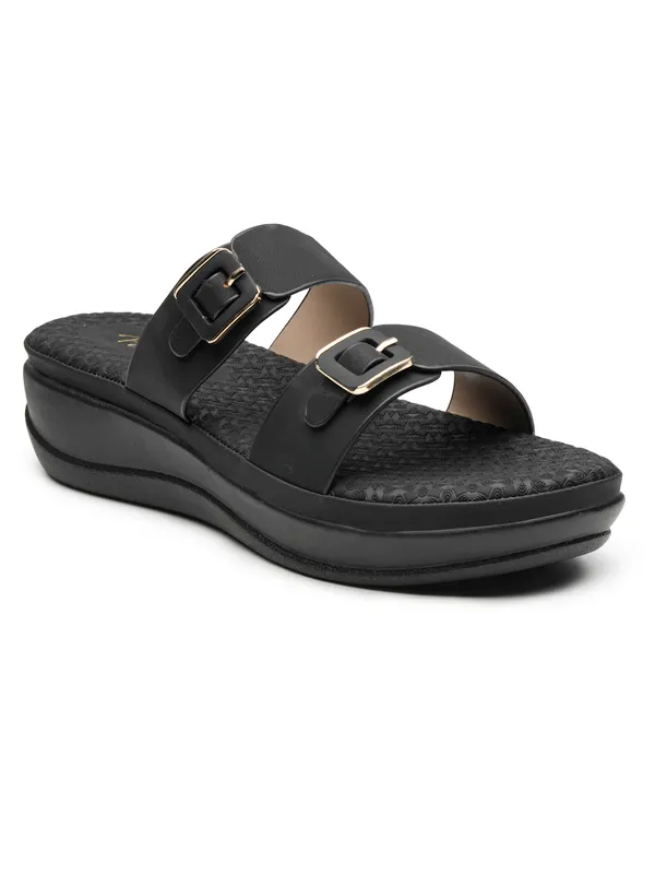 The_Ultimate_Dual-Strap_Wedge