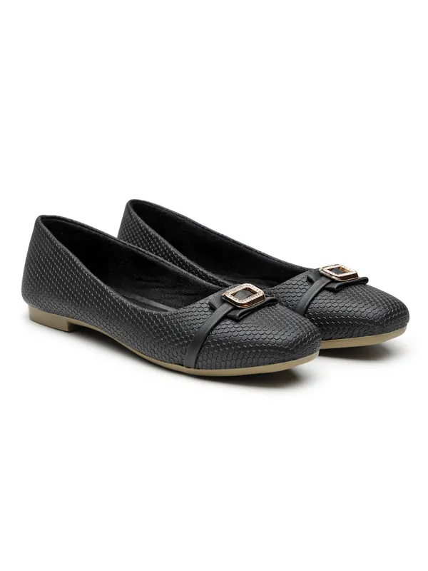 The_Textured_Buckle_Ballet_Flat