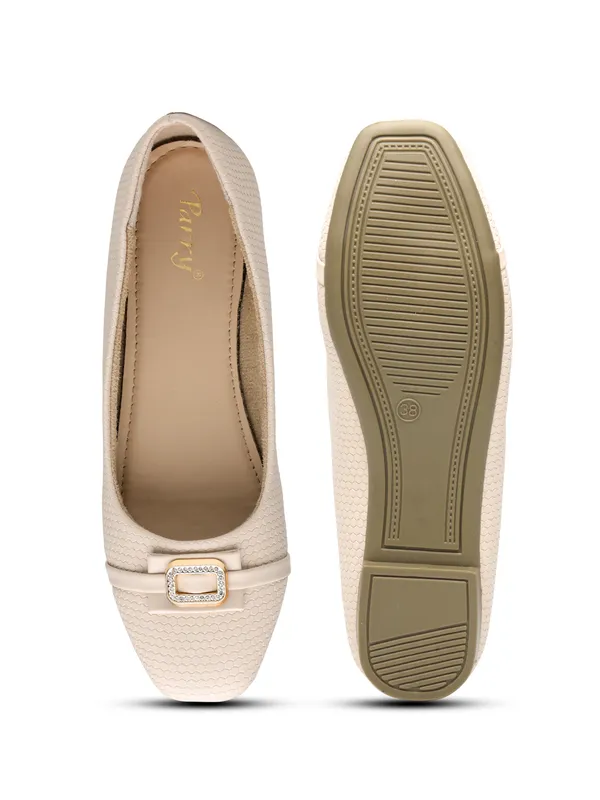 The_Textured_Buckle_Ballet_Flat
