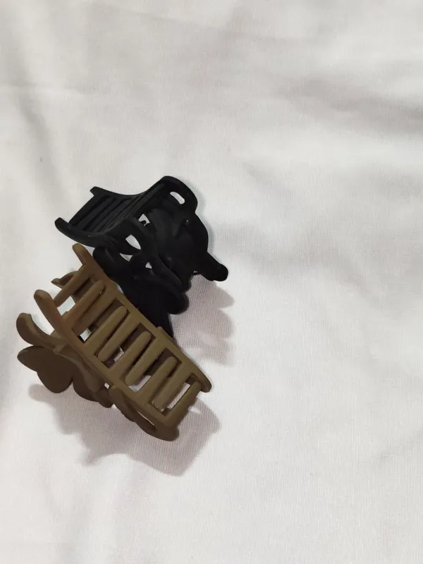 Black_Brown_Hair_Claw_Clips_Set_Pack_Of_3