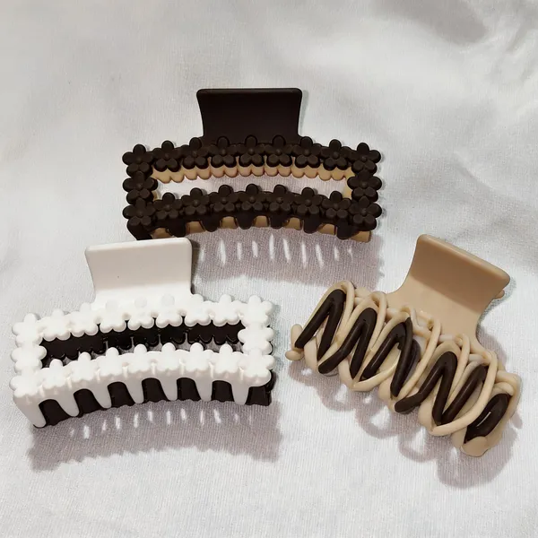 Brown_And_White_Hair_Claw_Clips_Set_Pack_Of_3