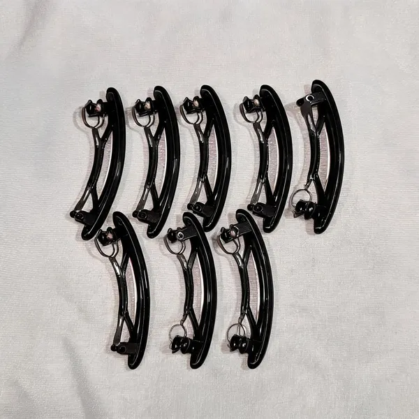 Black_Curved_Snap_Hair_Clips_Set_Pack_Of_9
