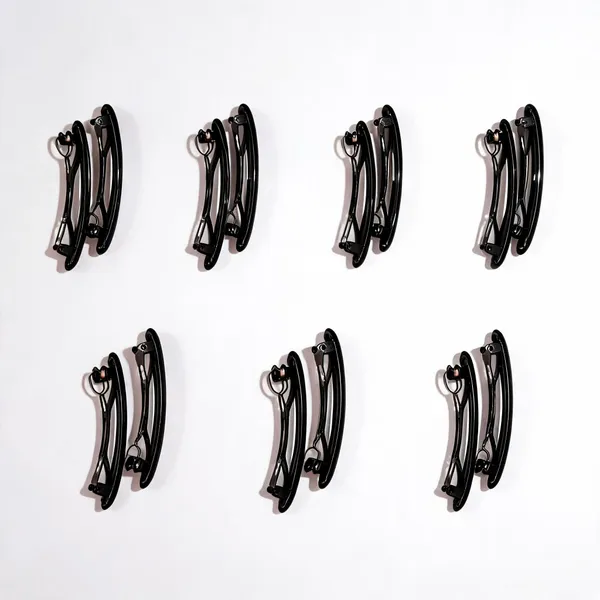 Black_Curved_Snap_Hair_Clips_Set_Pack_Of_9