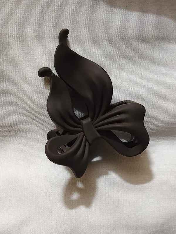 Black_Butterfly_Hair_Claw_Clip_for_Women_Pack_Of_4