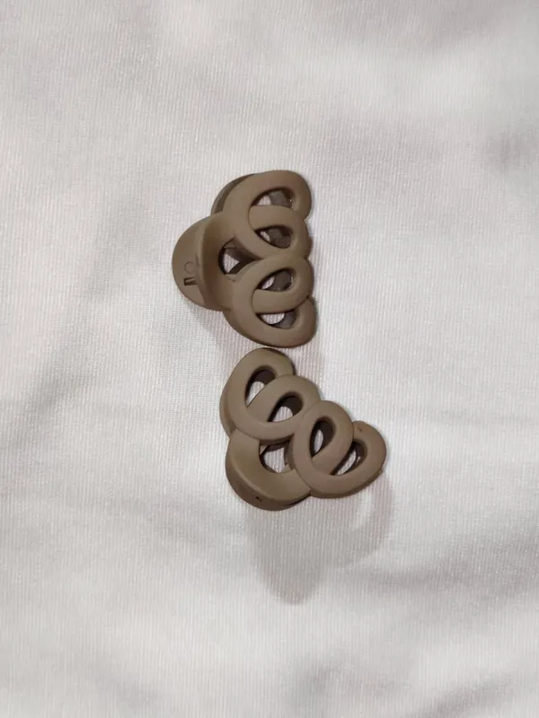 Brown_Loop_Pattern_Hair_Claw_Clips_Set_Pack_Of_9