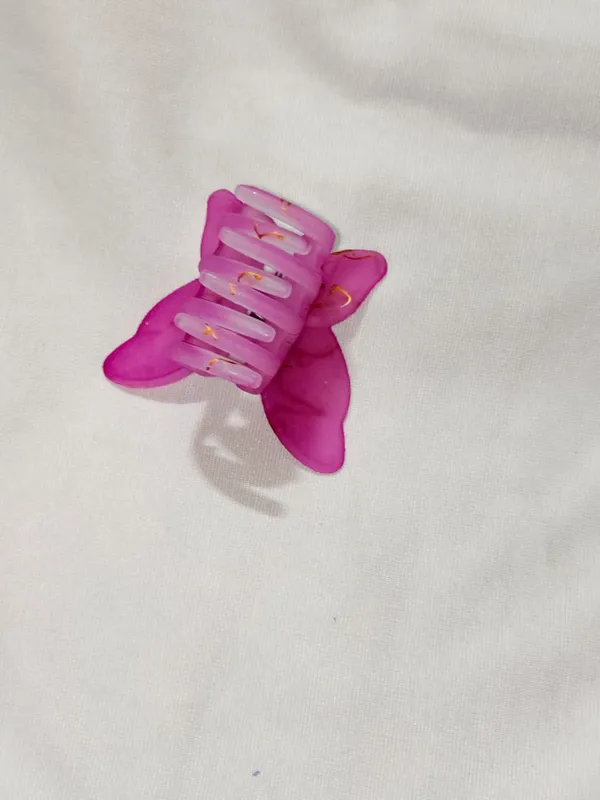 Pink_Plastic_Hair_Claw_Clip_for_Women_Pack_Of_4