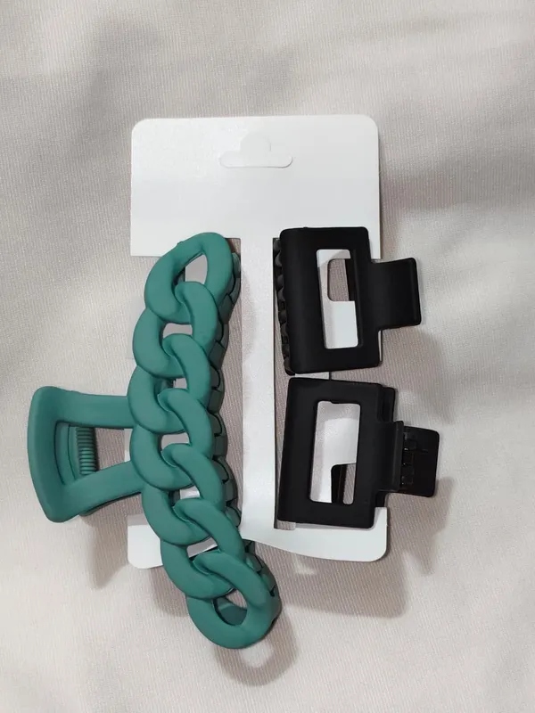 Teal_And_Black_Chain_Design_Hair_Clips_Set_Pack_Of_3