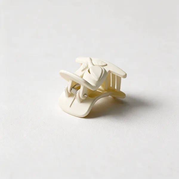 Ivory_Plastic_Claw_Hair_Clip_for_Women_Pack_Of_8