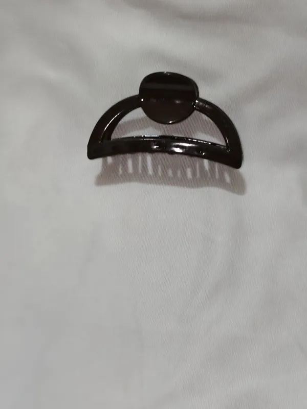 Black_Glossy_Hair_Claw_Clip_Pack_Of_4