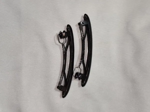 Black_Curved_Snap_Hair_Clips_Set_Pack_Of_9