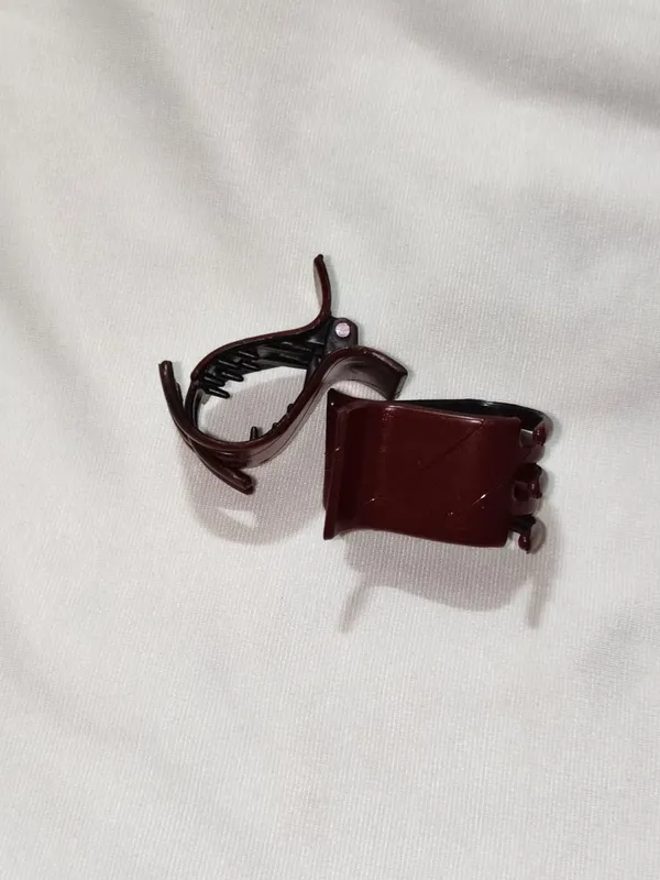 Maroon_Hair_Claw_Clips_Set_For_Women_Pack_Of_9