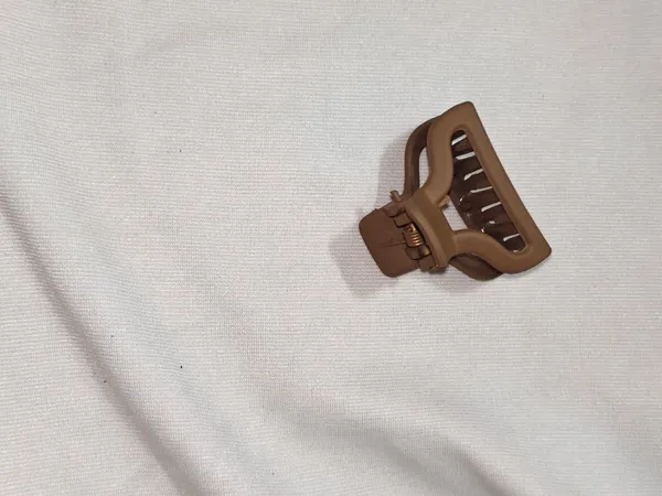 Brown_Plastic_Claw_Hair_Clip_Pack_Of_11