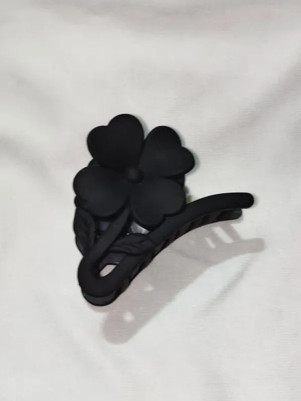 Black_Floral_Hair_Clip_Pack_Of_4