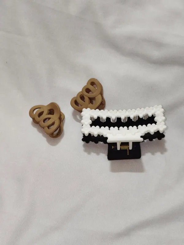 Black_White_And_Brown_Decorative_Hair_Clip_Set_Pack_Of_3