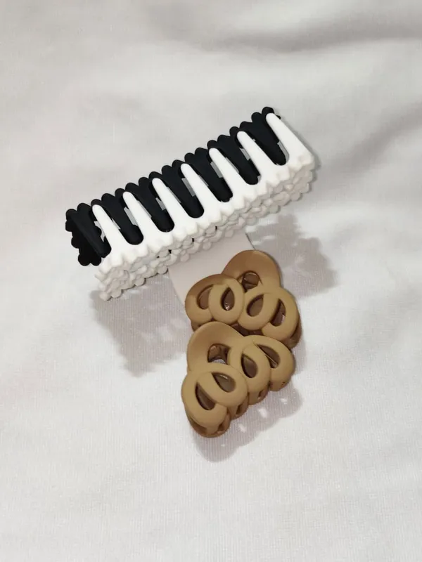 Black_White_And_Brown_Decorative_Hair_Clip_Set_Pack_Of_3