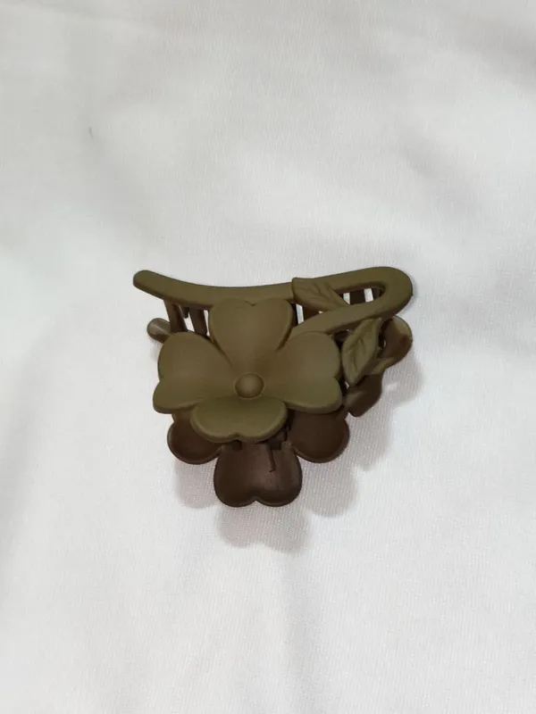 Brown_Flower_Shaped_Hair_Clip_Pack_Of_4