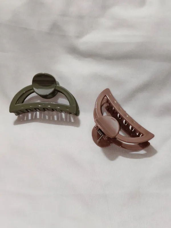 Green_And_Pink_Curved_Claw_Hair_Clips_Set_Pack_Of_3