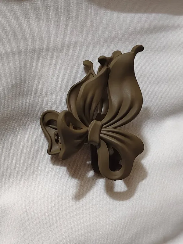 Brown_Butterfly_Hair_Claw_Clip_for_Women_Pack_Of_4