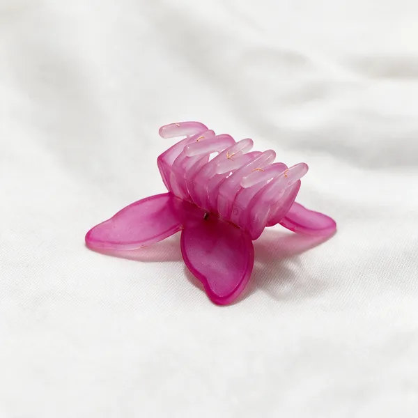 Pink_Plastic_Hair_Claw_Clip_for_Women_Pack_Of_4